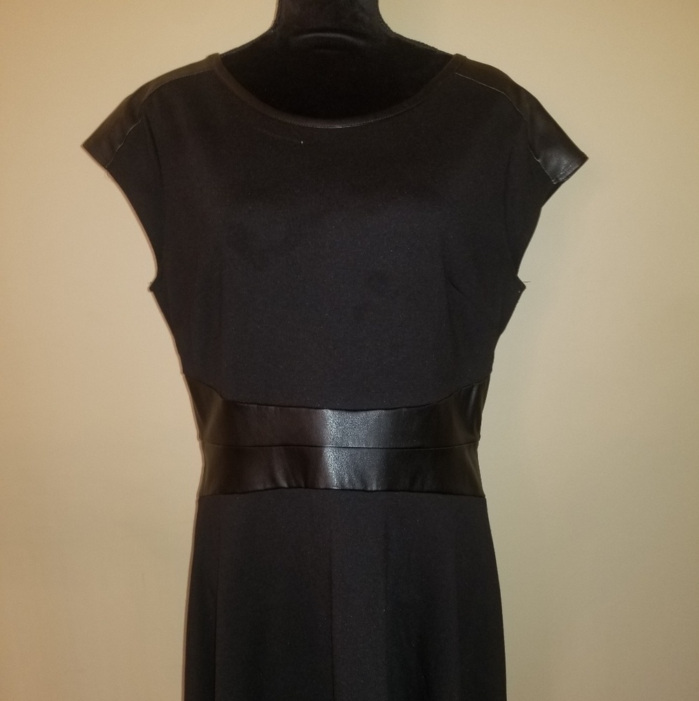New York & Co. black stretch and faux leather dr